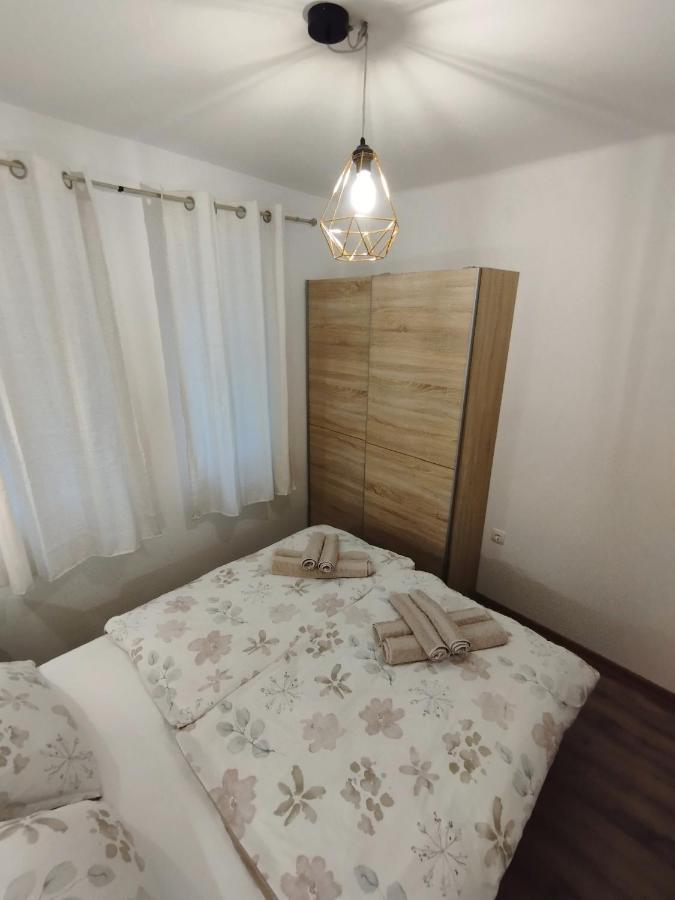 Apartment Ela, Kostrena Rijeka Eksteriør bilde