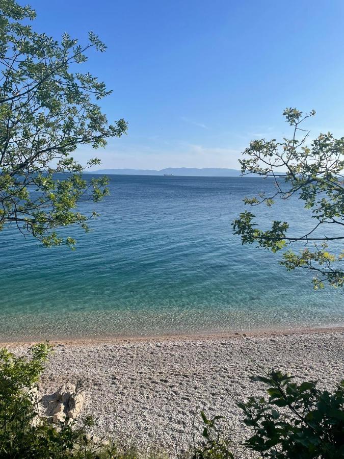 Apartment Ela, Kostrena Rijeka Eksteriør bilde