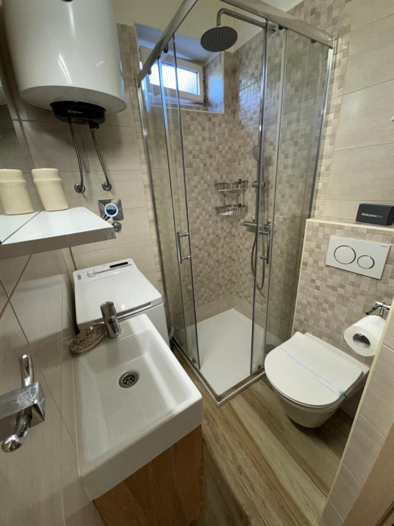 Apartment Ela, Kostrena Rijeka Eksteriør bilde